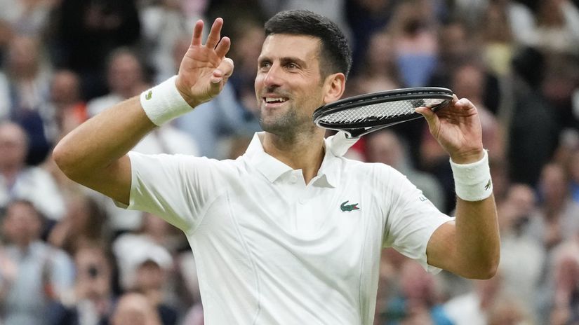 Djokovič postúpil do osemfinále Wimbledonu. Zverev po víťazstve oslovil Pepa Guardiolu