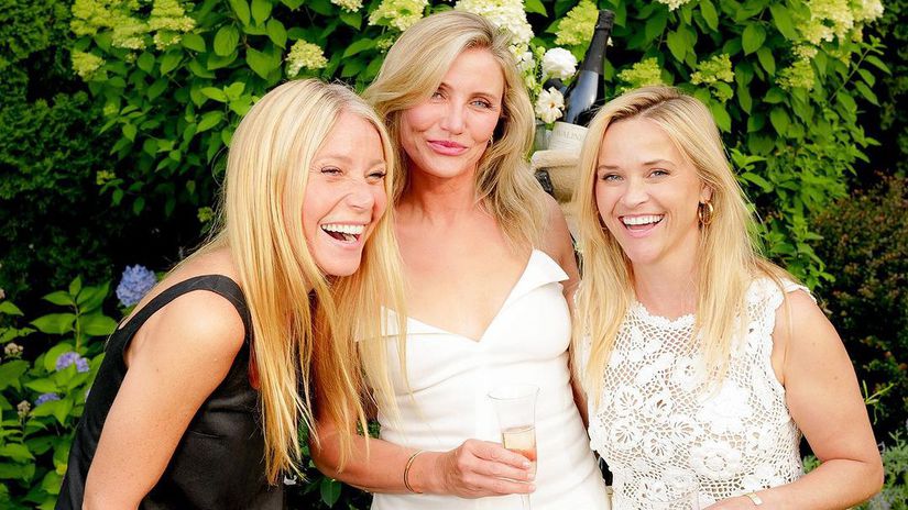 Tri hollywoodske ikony nemohli vyzerať úchvatnejšie!  Gwyneth, Cameron  a Reese - dohromady ich zlákalo... Víno