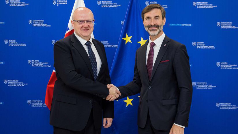 Konzulát v Užhorode pomáha slovenským firmám uplatniť sa pri obnove Ukrajiny, povedie ho skúsený diplomat Sasai - Domáce - Správy - Pravda