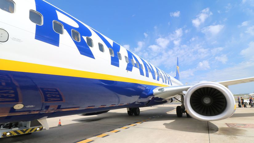 Leteck&yacute; biz&aacute;r roka? Ryanair odletel načas, ale v&scaron;etk&yacute;ch 192 cestuj&uacute;cich nechal na letisku