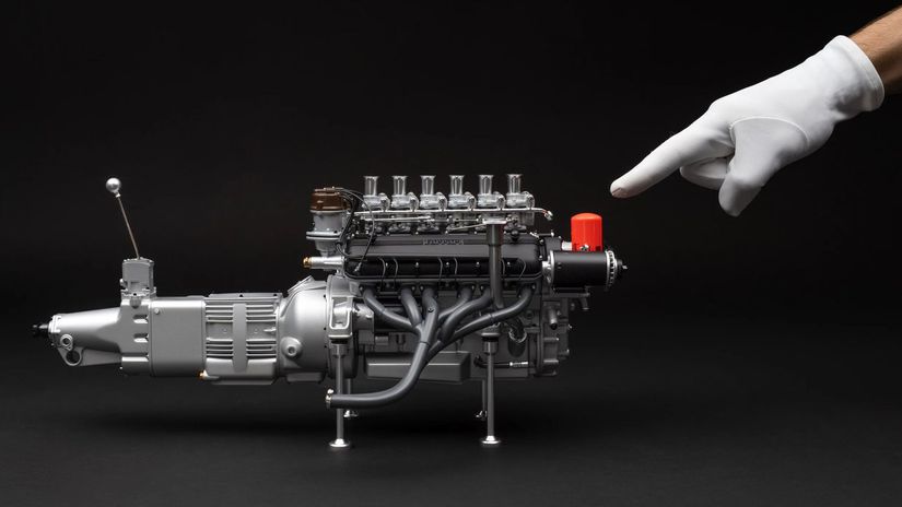 1:8 Scale Ferrari Engine Model – Price & Details