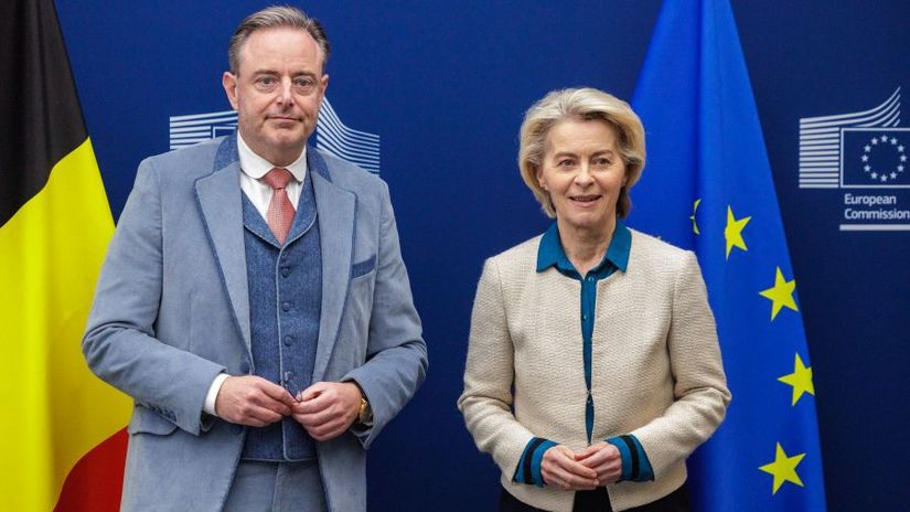 http://ipravda.sk/res/2025/12/05/thumbs/bart-de-wever-ursula-von-der-leyen-clanokW.jpg