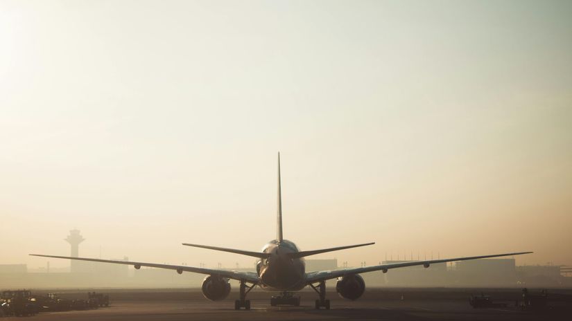 Utajen&yacute; incident? Airbus smeruj&uacute;ci do Prahy bol 30 sek&uacute;nd od katastrofy: Takmer narazil do zeme, cestuj&uacute;cich zachr&aacute;nil v&yacute;krik