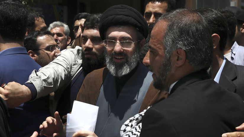 Iránsky ajatolláh je po americkom útoku v poriadku, uviedol prezidentov syn Kép