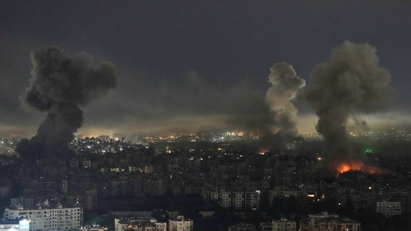 ONLINE: Irán a Hizballáh podnikli spoločný útok na Izrael. Poradca iránskeho vodcu nazval Trumpa satanom Kép