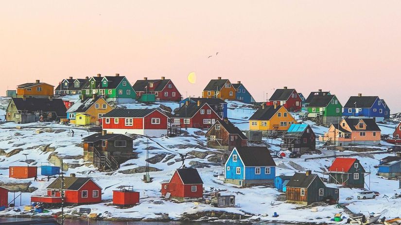 Z&aacute;pas o ľadov&yacute; tr&oacute;n: Prečo chce Biely dom z&iacute;skať najv&auml;č&scaron;&iacute; ostrov sveta a čo na to hovoria Inuiti?