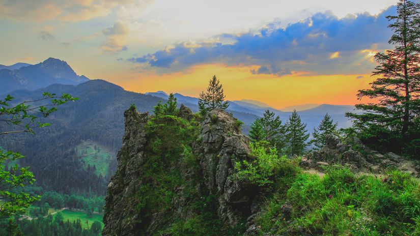 V Tatr&aacute;ch zaved&uacute; modern&yacute; syst&eacute;m monitoringu založen&yacute; na leteck&yacute;ch a satelitn&yacute;ch d&aacute;tach