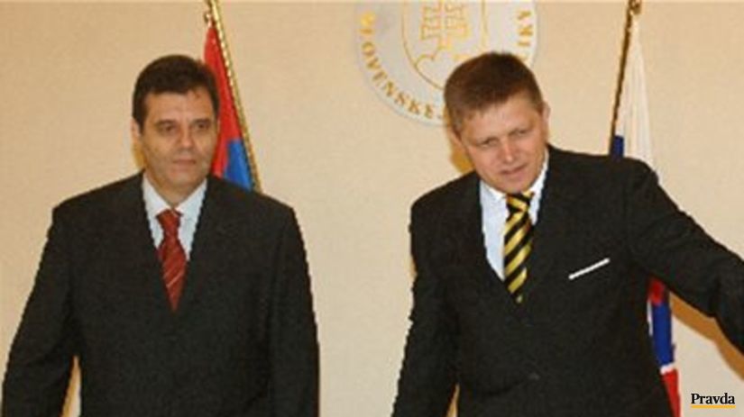 Srbský premiér Vojislav Koštunica a Robert Fico.