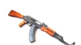 Ruský výrobca zbraní, firma Kalašnikov, ľutuje Američanov