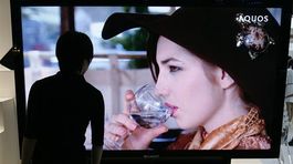 Televízia a internet zlacneli o polovicu