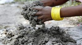 Bola otrokyňou, teraz kandiduje do mauritánskeho parlamentu