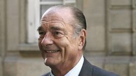 Chirac ako šéf stratil dôveru, ako dôchodca má veľký obdiv