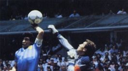 Videl Božiu ruku Maradonu. Legenda Arsenalu bojuje o život