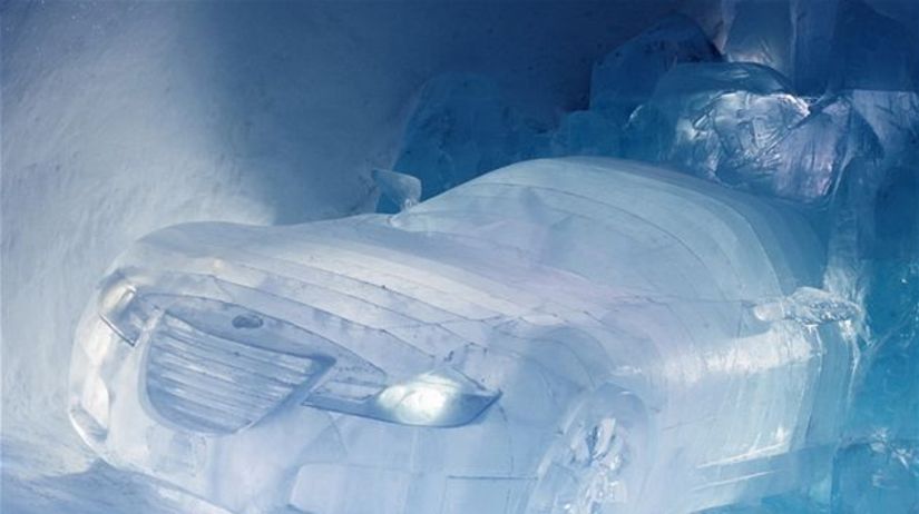 Ľadový Saab Aero X