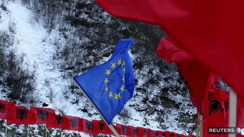 Kosovo oslavuje samostatnosť