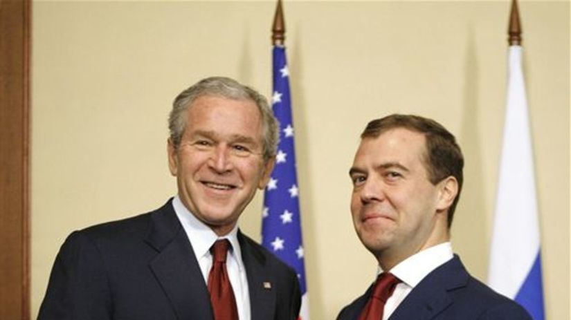 George Bush a Dmitrij Medvedev v Soči