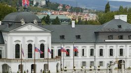 Na novú hlavu štátu čaká množstvo povinností, ale aj výhod