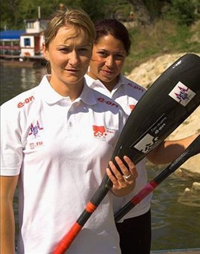 Ivana Kmeťová (vpredu) a Martina Kohlová