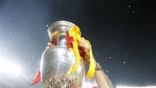 Finále, EURO, Nemecko, Španielsko, Aragones