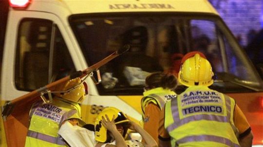 Oslavy, Madrid, sanitka, zranenie