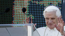 pápež, Benedikt XVI.