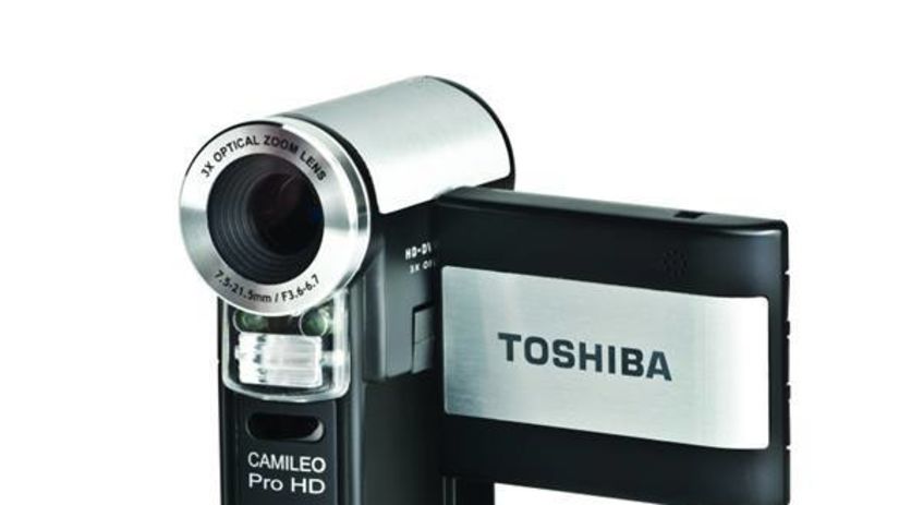Toshiba Camileo Pro HD s váhou len 177 gramov. 