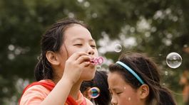 Slovák v Číne: Dievčatám sa bieli páčia
