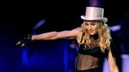 Madonna - turné - Sticky and Sweet - Cardiff - Wales