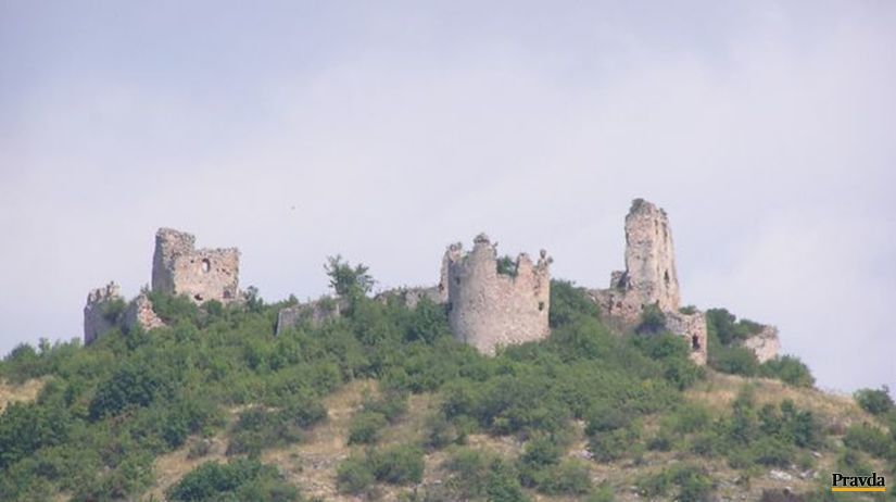 Ruina Turnianskeho hradu
