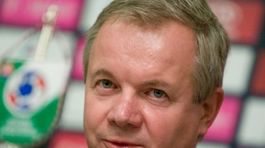 Platini by voľby jasne vyhral, teraz je favoritom Infantino, vraví Laurinec