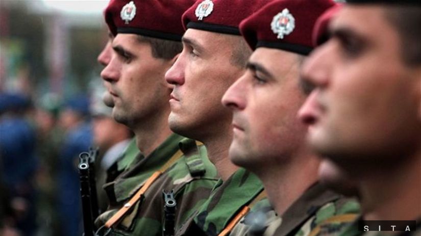 15 rokov slovenských ozbrojených síl