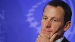 Suverenitu Frooma sledoval aj Armstrong. A potom si doňho rýpol