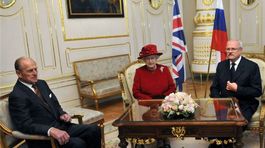 Alžbeta II., princ Phillip, Gašparovič, prezidentský palác