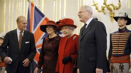 Kráľovná Alžbeta II. na Slovensku, Phillip, Ivan Gašparovič