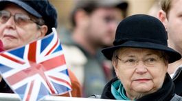 Alžbeta II., ľudia