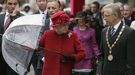 Alžbeta II., Ďurkovský