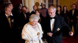 Britská kráľovná Alžbeta II. a slovenský prezident Ivan Gašparovič