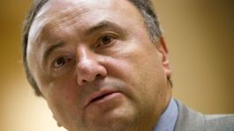 Europoslanec Csáky podporí zrušenie striedania času