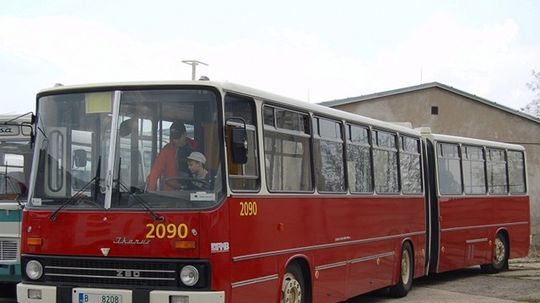 Ikarus 280.08