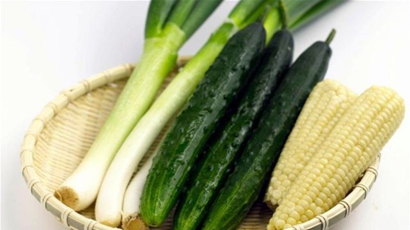 pór - uhorky - kukurica - zelenina