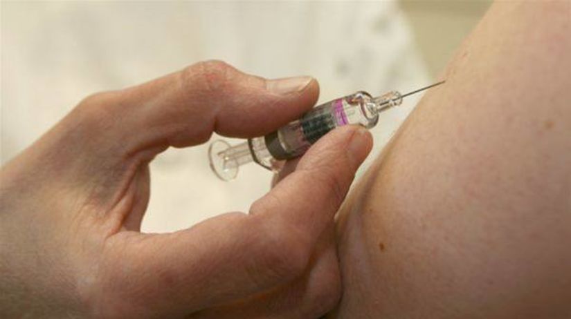 Očkovanie, injekcia
