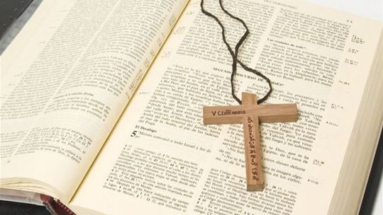 Niekoľko základných škôl v Utahu zakázalo Bibliu kvôli 