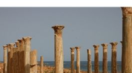 Líbya nadchýna aj šokuje