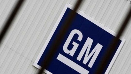 Trump sa obul do GM: Zatvárajte továrne v Číne, nie v Amerike