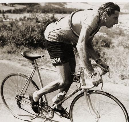 3. Fausto Coppi bol prvým cyklistom, ktorý v...