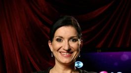 Humor,  romantika, jemná erotika, triler, filozofia aj krimi v jednom