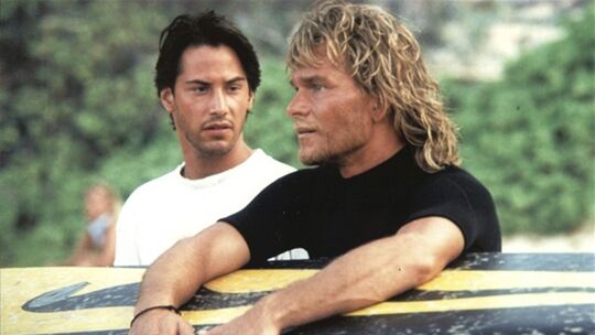 S hercom Patrickom Swayzeom vo filme Bod zlomu.