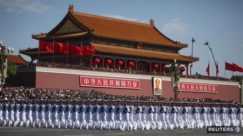 Čína, oslavy, vojaci, námorníci