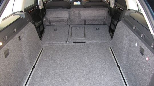 Objem 1865 litrov stačí na menšie sťahovanie.