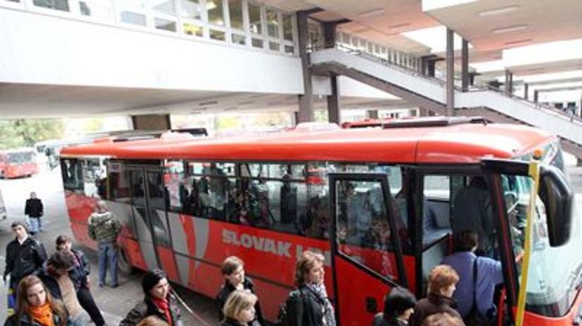 Autobus, autobusová stanica